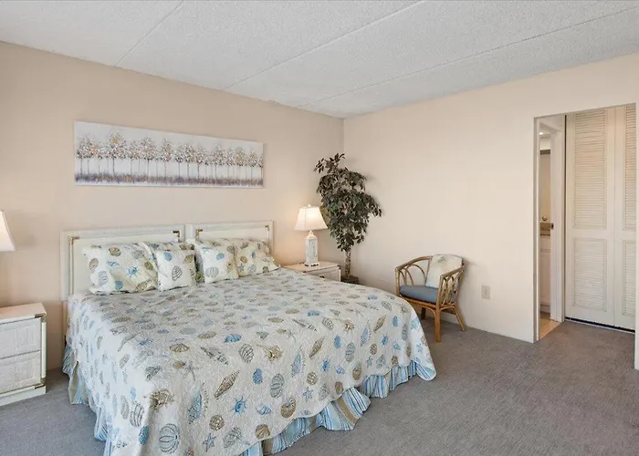 Gorgeous & Spacious 3 Bedroom Towers With Indoor Pool! * Ocean City